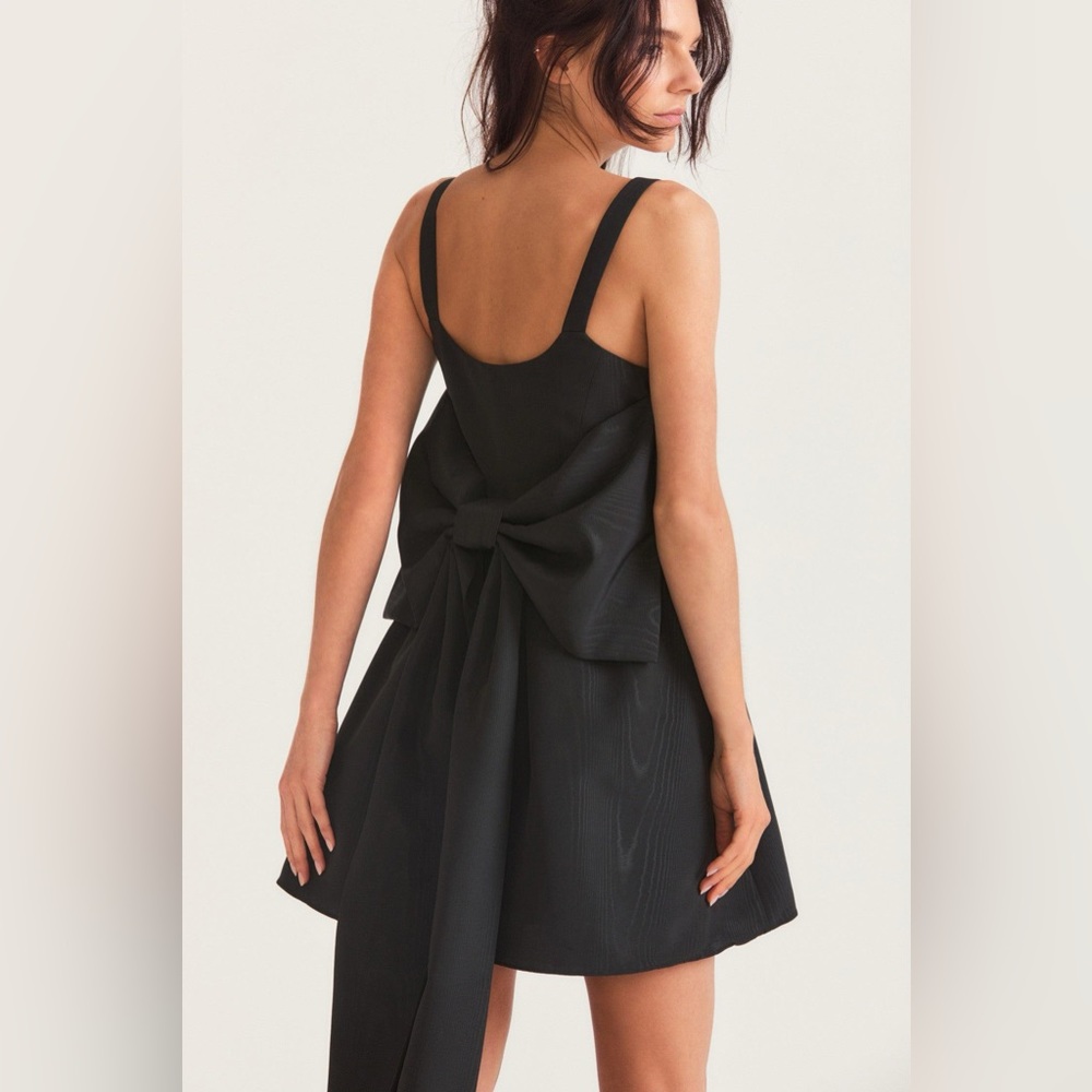 LoveShackFancy
Women's Black Spin Mini Bow Back Dress NEW 0